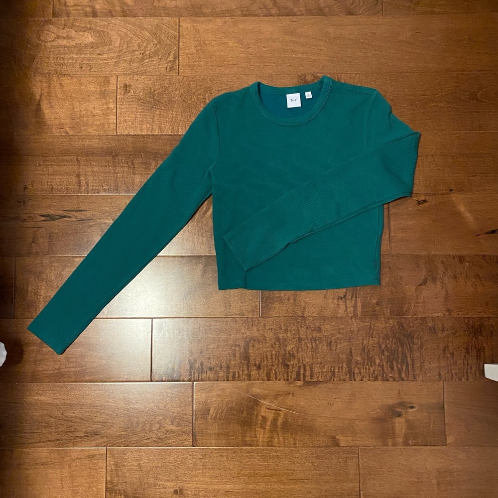 Aritzia thermal long sleeve